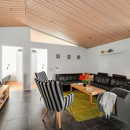 Marjatta - 3-2km From The Sea By Interhome Дом отдыха *